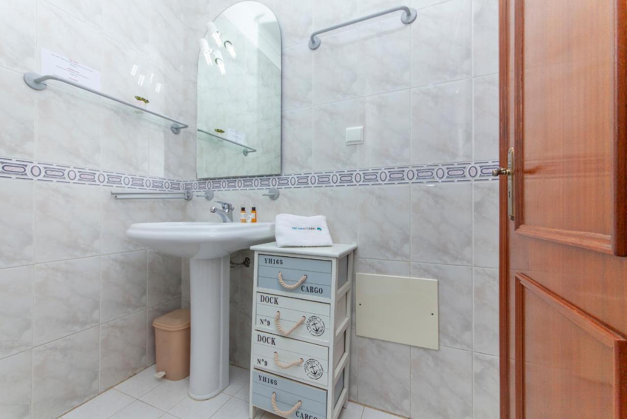 Feia-Traia Vestfuse Hotel Lagos Ngoại thất bức ảnh