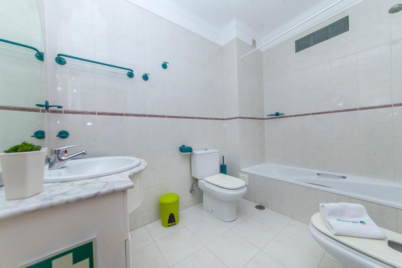 Feia-Traia Vestfuse Hotel Lagos Ngoại thất bức ảnh